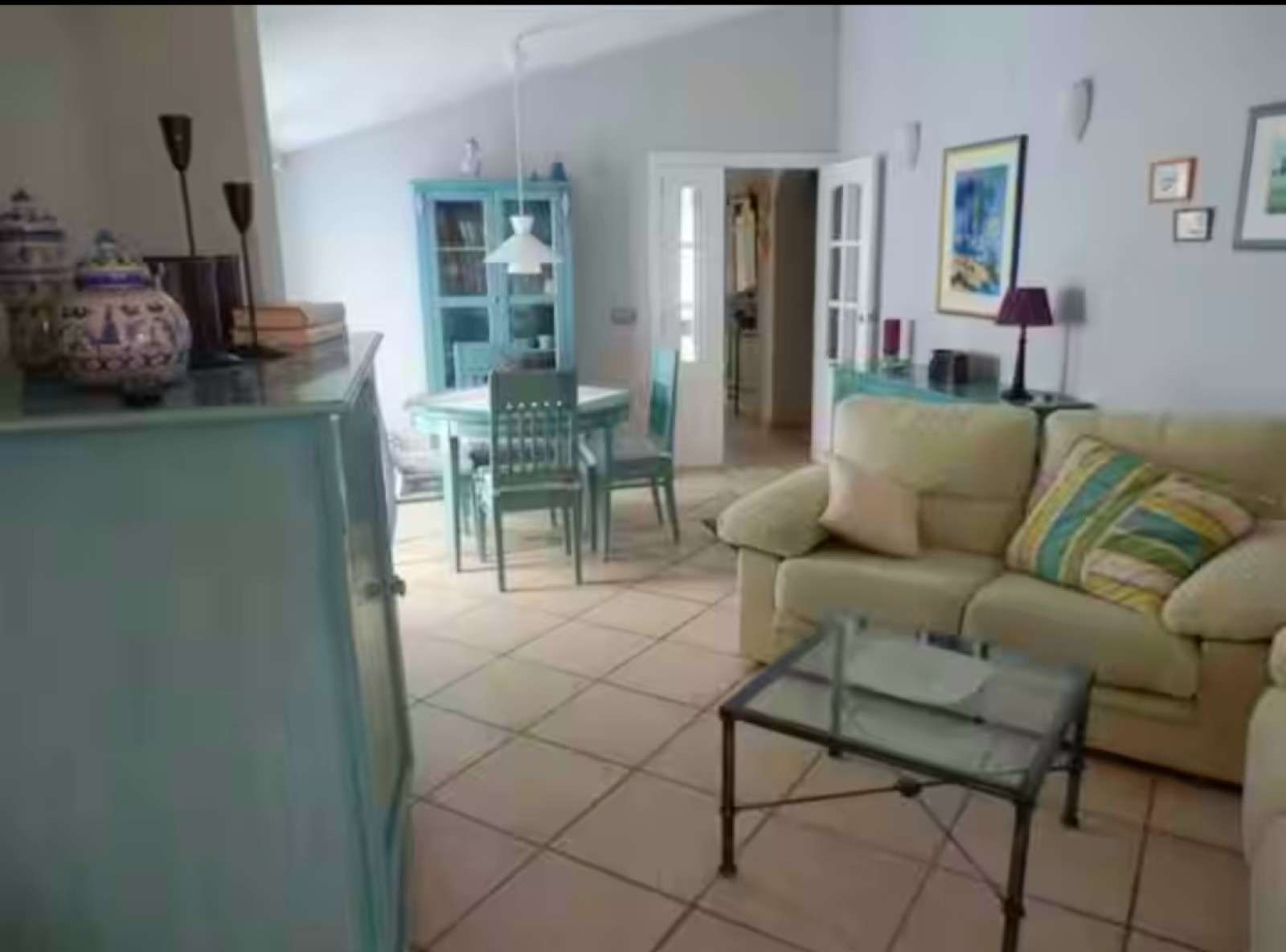 Sala d'estar de Estudi per a compartir en Sagunto / Sagunt amb Aire condicionat, Terrassa i Moblat