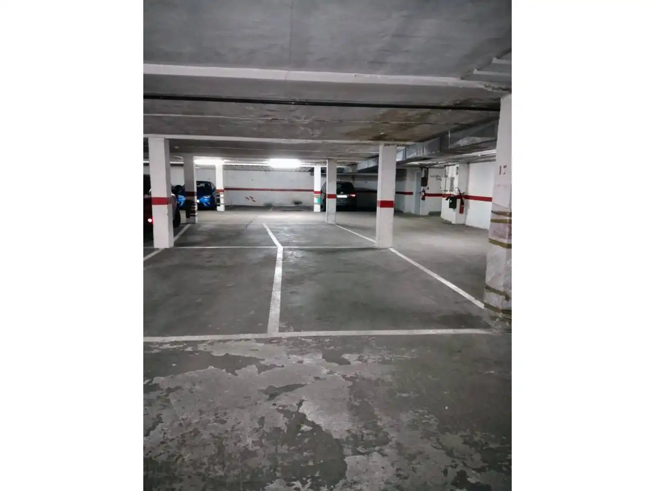 Parking de Apartamento en venta en Burgos con Calefacción, Parquet y Terraza