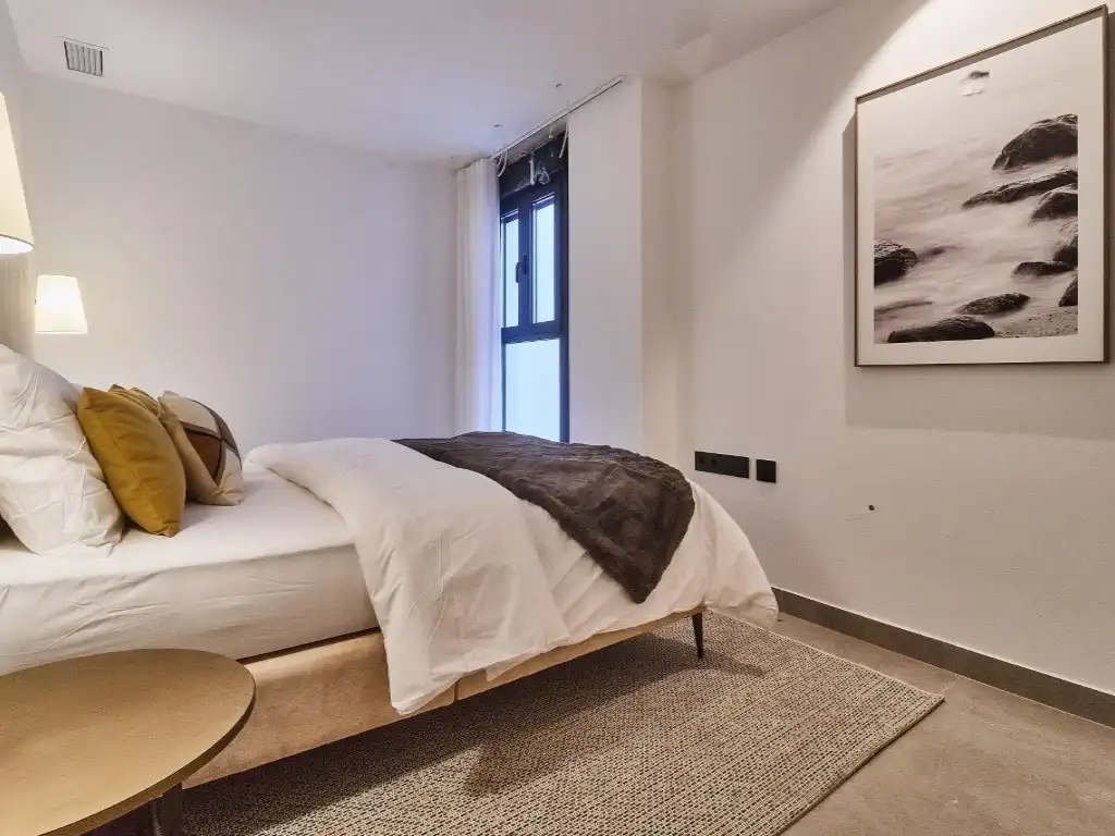 Schlafzimmer von Wohnung zum Verkauf in Fuengirola mit Klimaanlage, Terrasse und Ofen