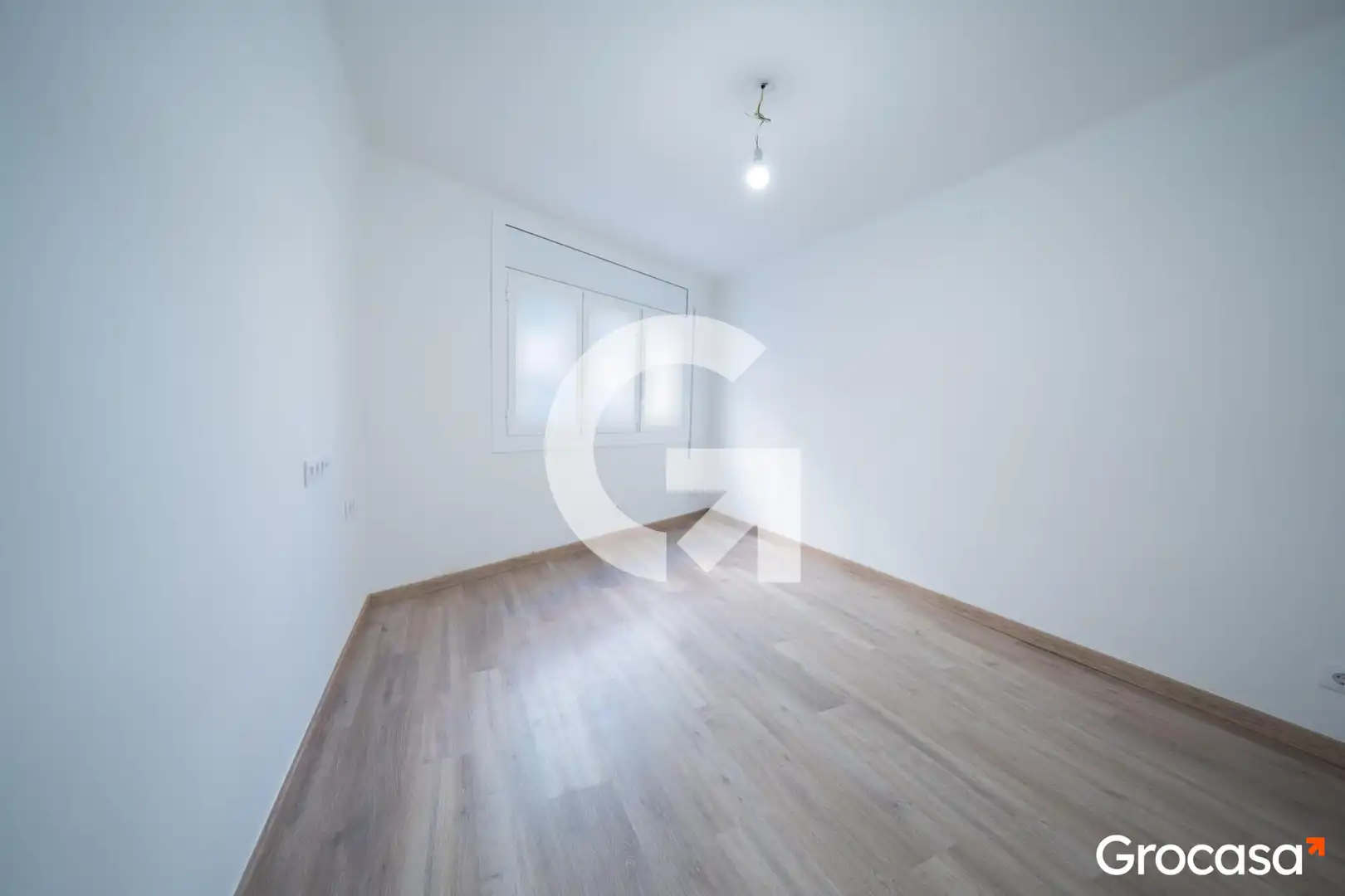 Habitación de Piso en venta en Barcelona con Aire acondicionado, Calefacción y Horno