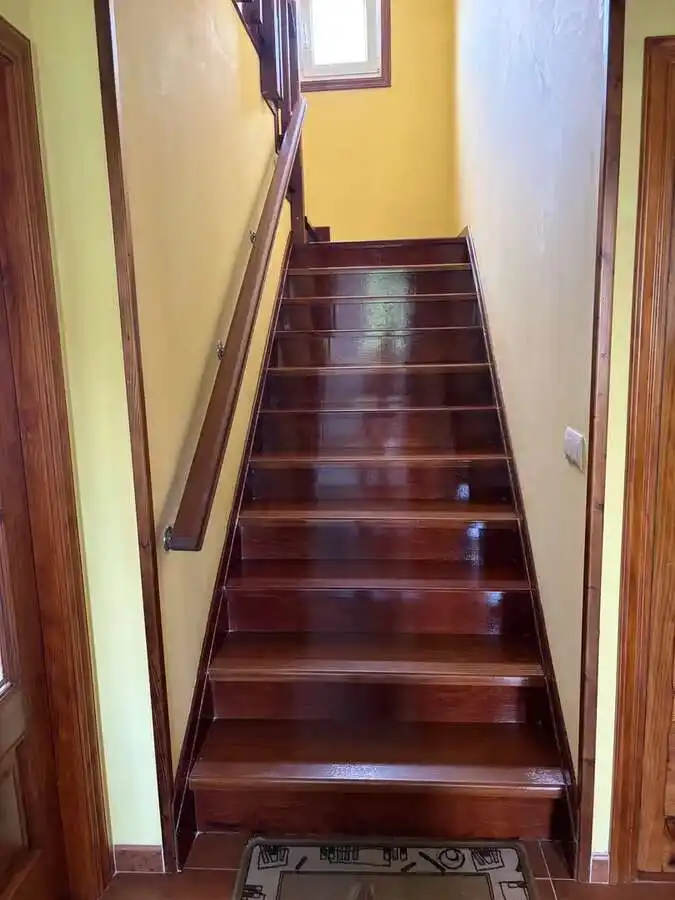 Casa adosada en venta en Oroso