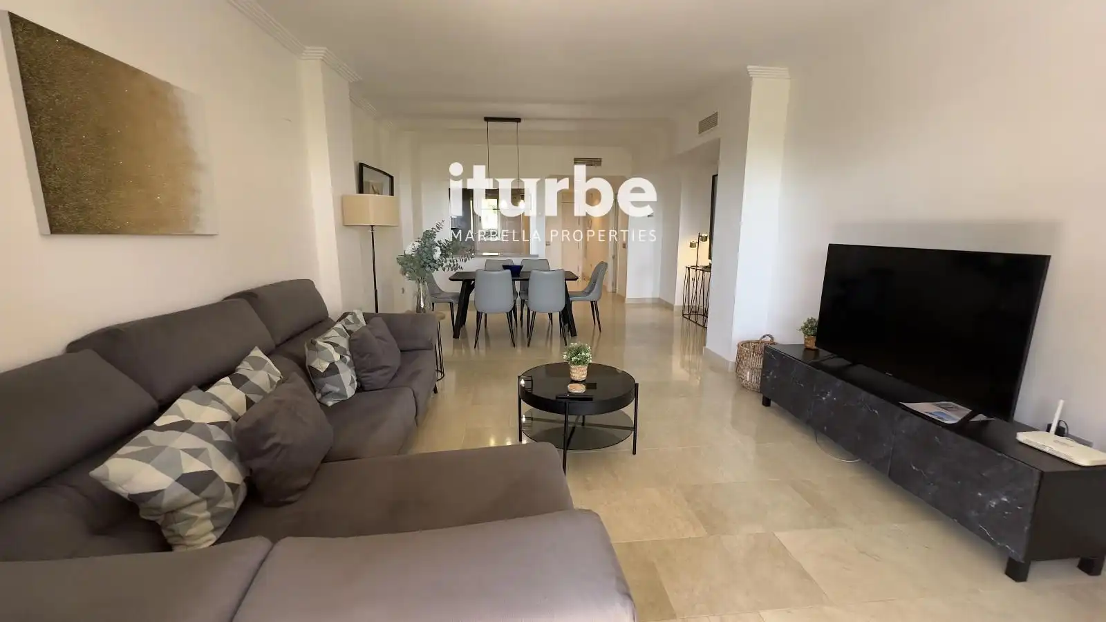 Exterior view of Flat for rent in Benahavís  with Air Conditioner, Terrace and Swimming Pool
