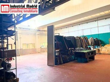 Nau industrial en venda a La Poveda
