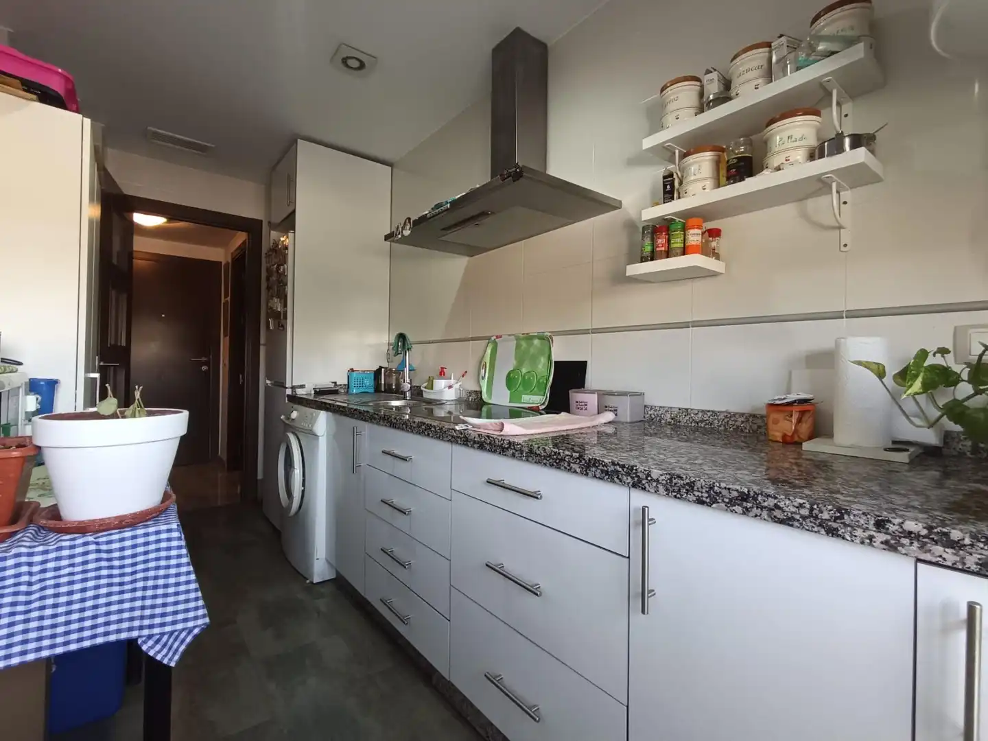 Kitchen of Flat for sale in Córdoba  with Air Conditioner, Heating and Furnished