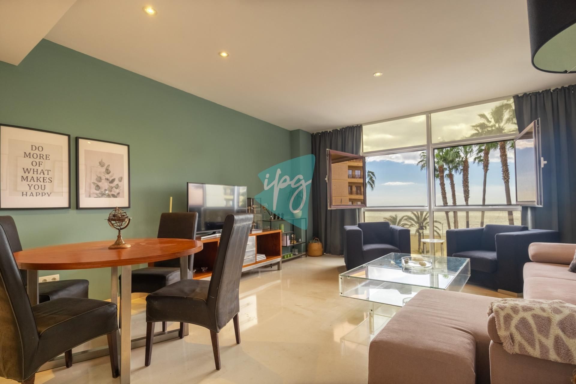 Living room of Apartment to rent in Estepona  with Air Conditioner and Heating