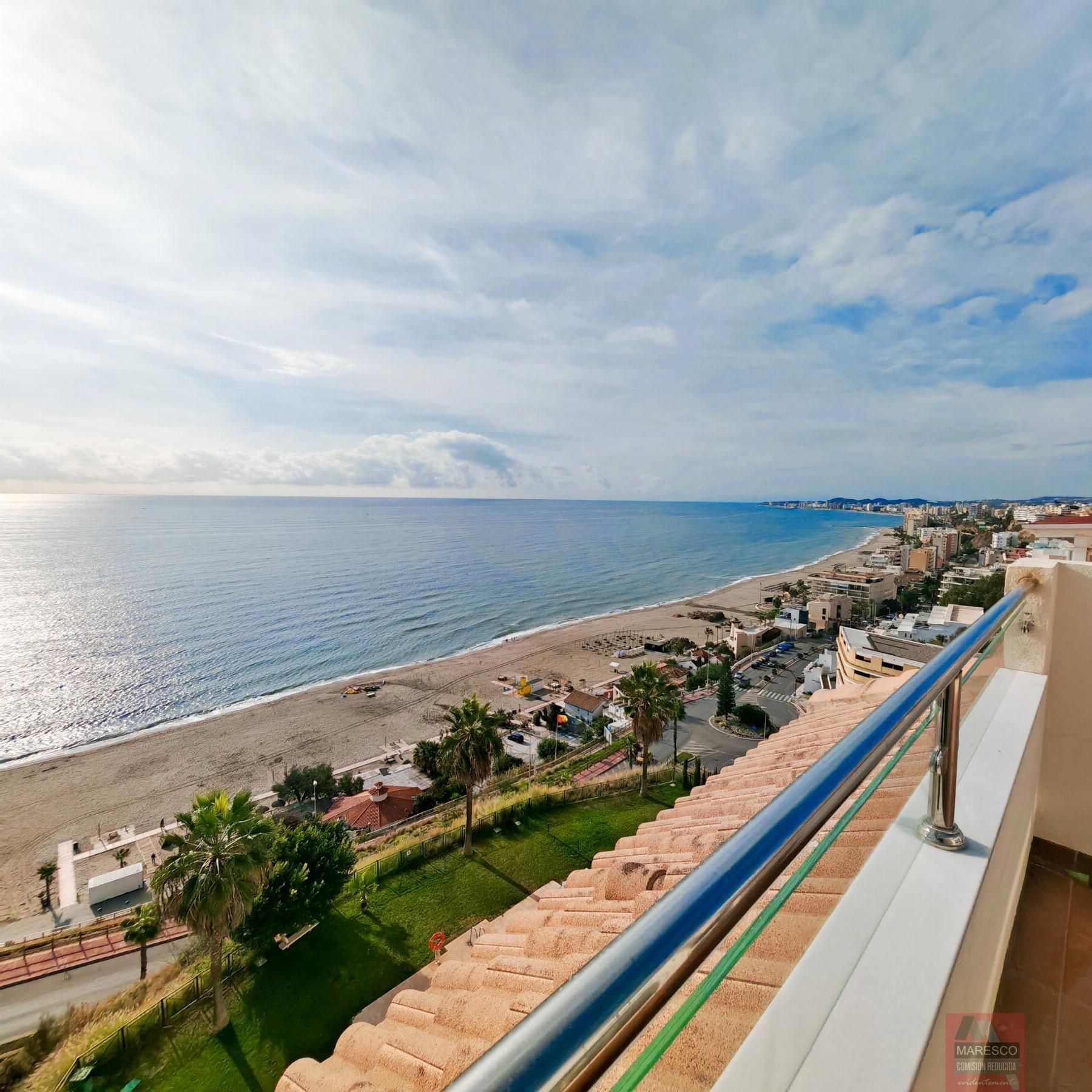 Exterior view of Attic for sale in Fuengirola  with Air Conditioner, Terrace and Community pool
