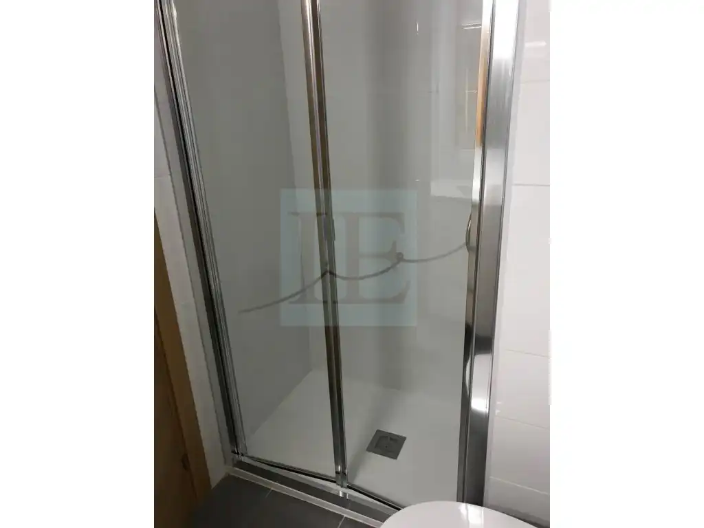 Baño de Edificio en venta en Montbrió del Camp