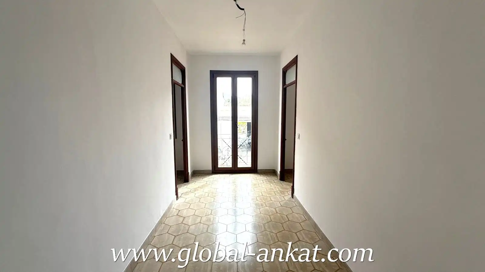 Wohnung zum Verkauf in Felanitx mit Terrasse, Abstellraum und Möbliert