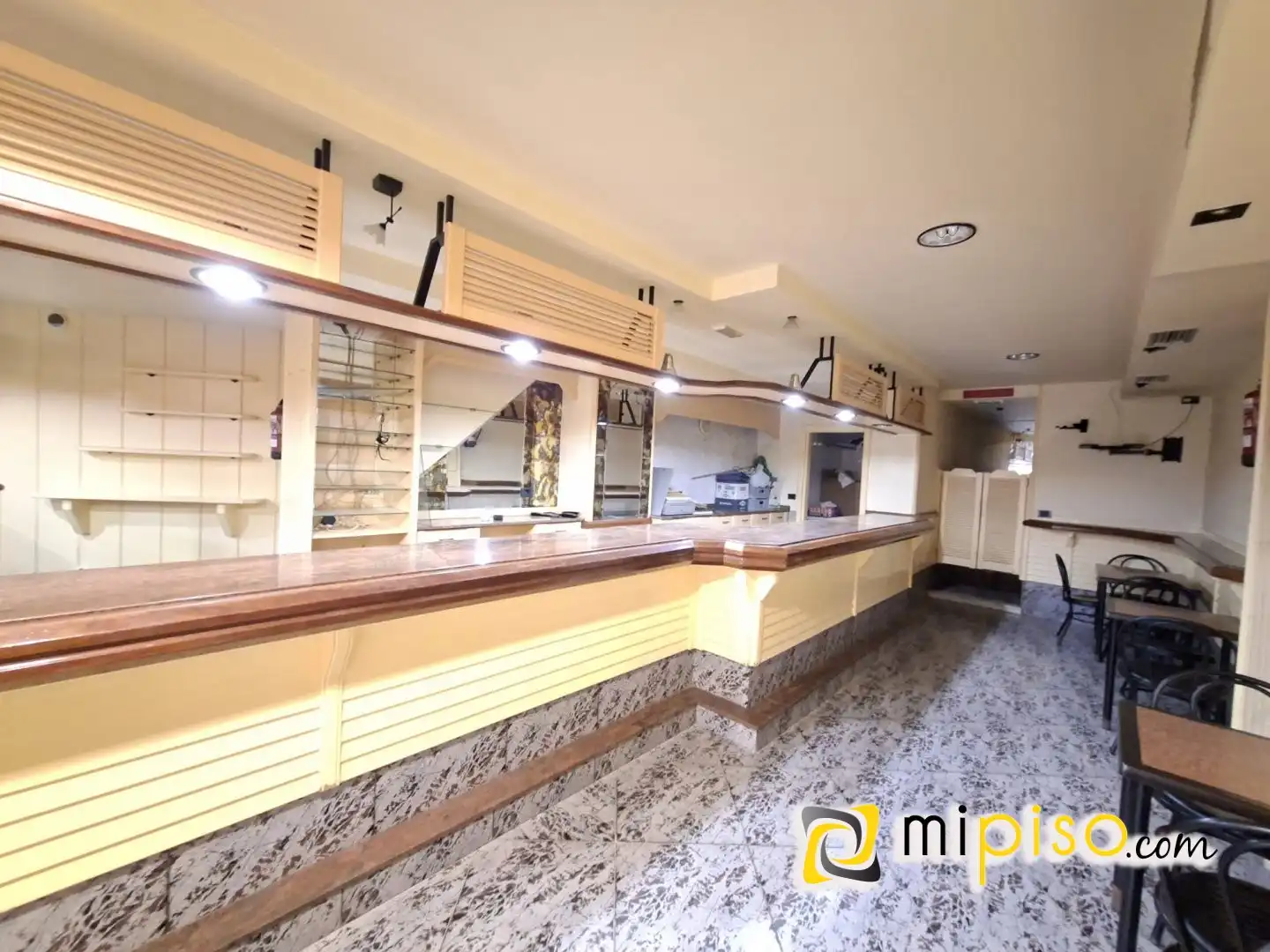 Business premises for sale in COMANDANTE VILLAR 7, imagen 3