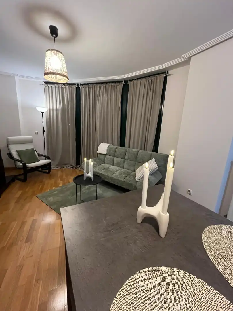 Wohnzimmer von Wohnungen zur Miete in Gijón  mit Heizung, Parkett und Abstellraum