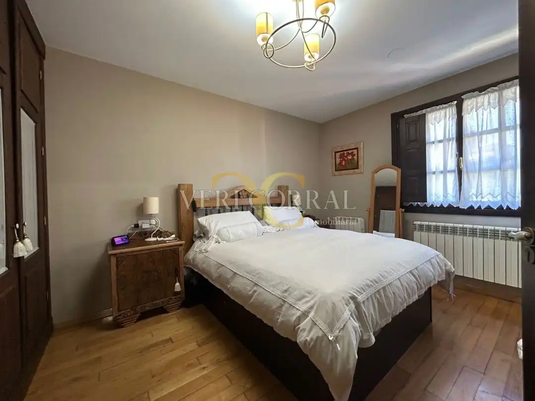 Habitación de Casa o chalet en venta en Llanes con Calefacción, Jardín privado y Terraza