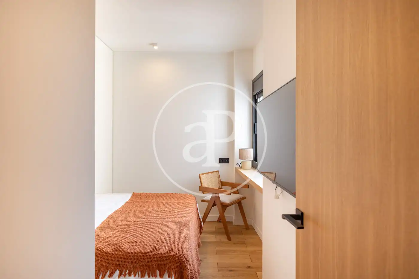 Schlafzimmer von Wohnung zum Verkauf in Barcelona mit Klimaanlage, Heizung und Terrasse