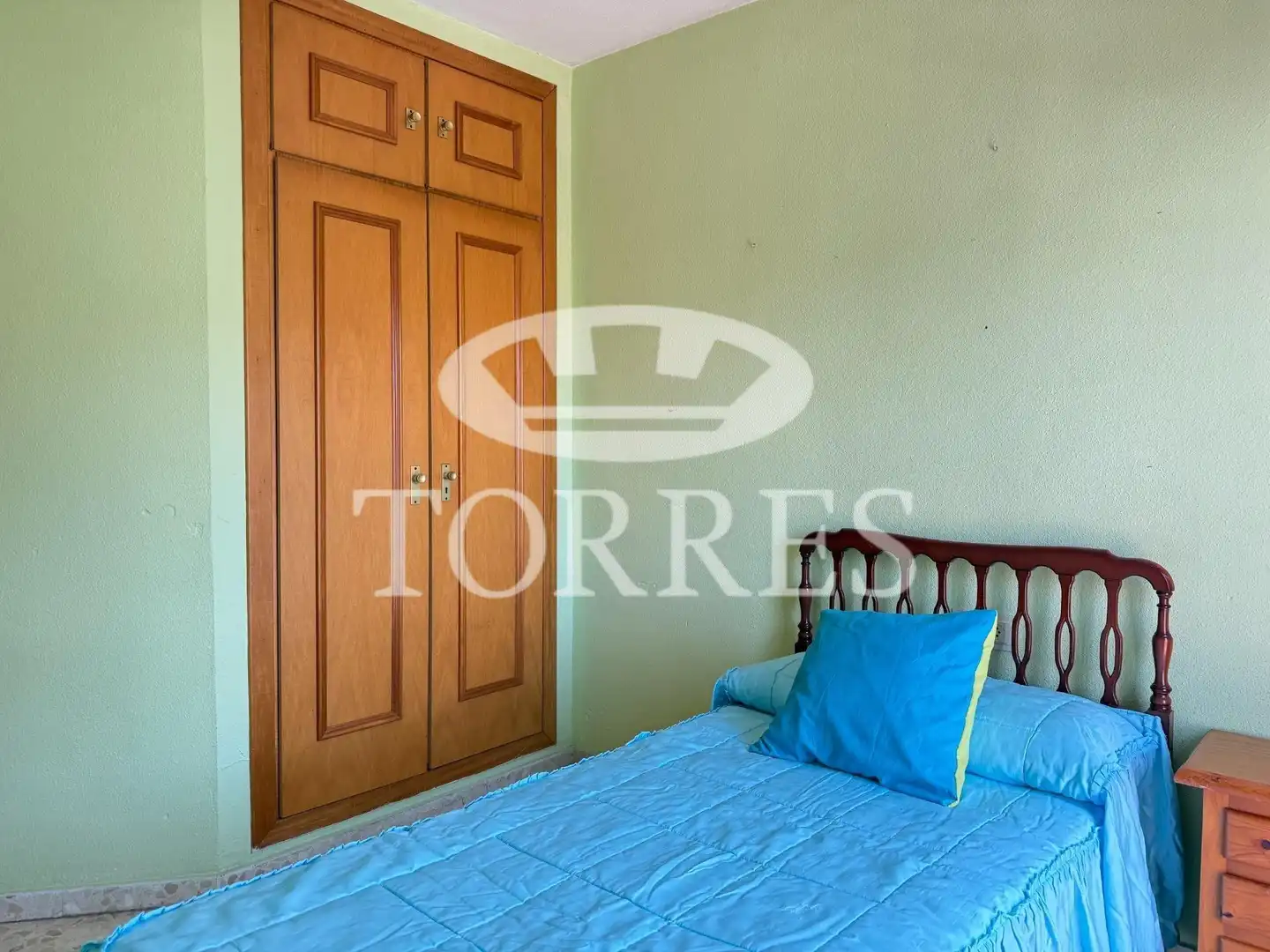 Habitación de Casa adosada en venta en Málaga con Terraza, Balcón y Piscina comunitaria