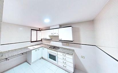 Kitchen of Flat for sale in Bétera  with Terrace and Balcony