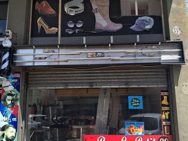 Local comercial en alquiler en Avinguda Miquel Martí i Pol 4