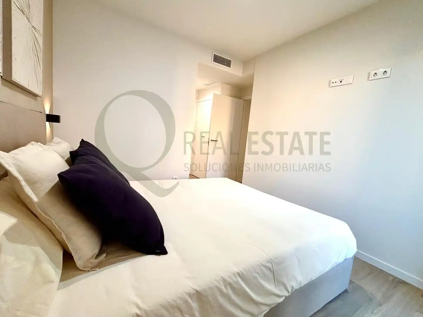 Schlafzimmer von Wohnung zur Miete in Alicante / Alacant mit Klimaanlage, Heizung und Terrasse