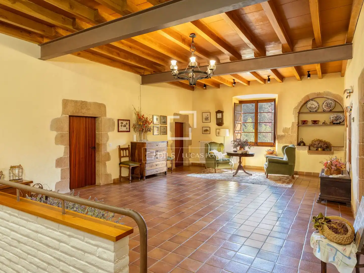 Country homes for sale in Anglès  with Air Conditioner, Private garden and Terrace