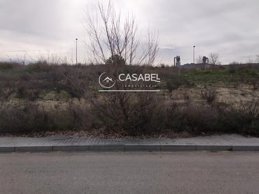 Terreno residenziale in vendita a MEDIO AMBIENTE