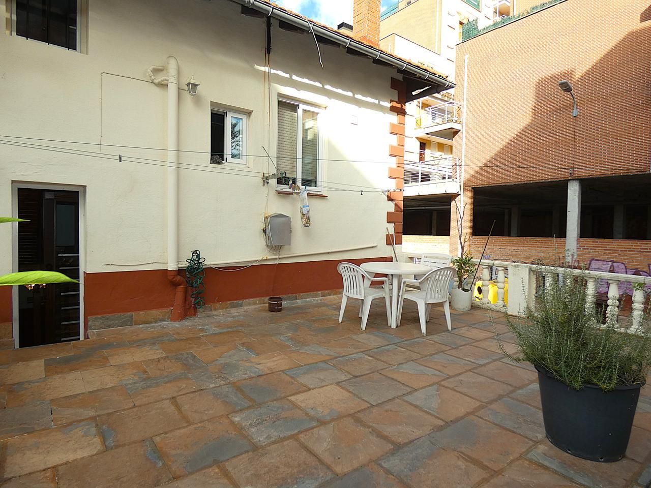 Terrassa de Casa adosada en venda en Barakaldo  amb Terrassa i Balcó