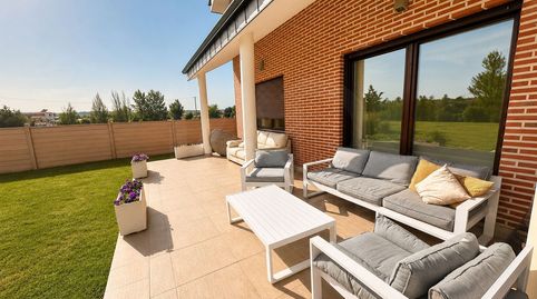 Foto 2 de Casa o chalet en venta en Villaquilambre, León