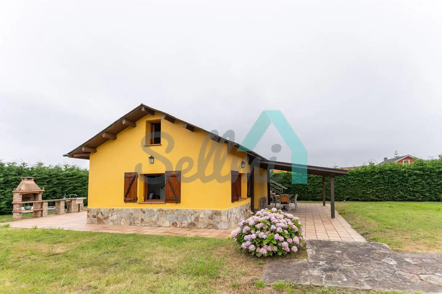 Exterior view of Houses for sale in Valdés - Luarca  with Private garden, Parquet flooring and Terrace