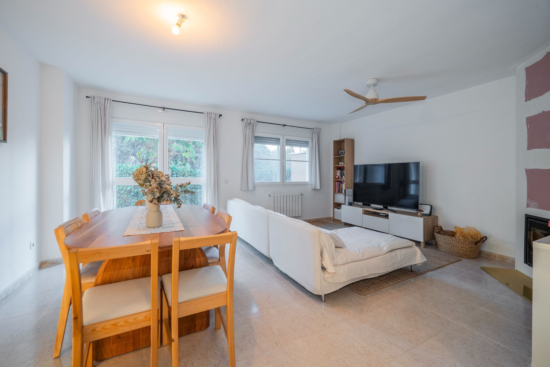 Living room of House or chalet for sale in Valdemorillo  with Air Conditioner, Heating and Private garden
