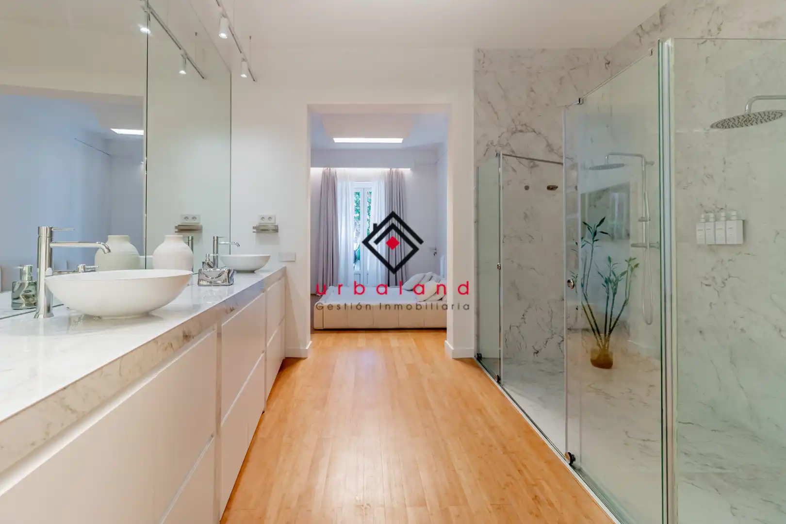 Baño de Piso en venta en Madrid con Aire acondicionado, Calefacción y Trastero