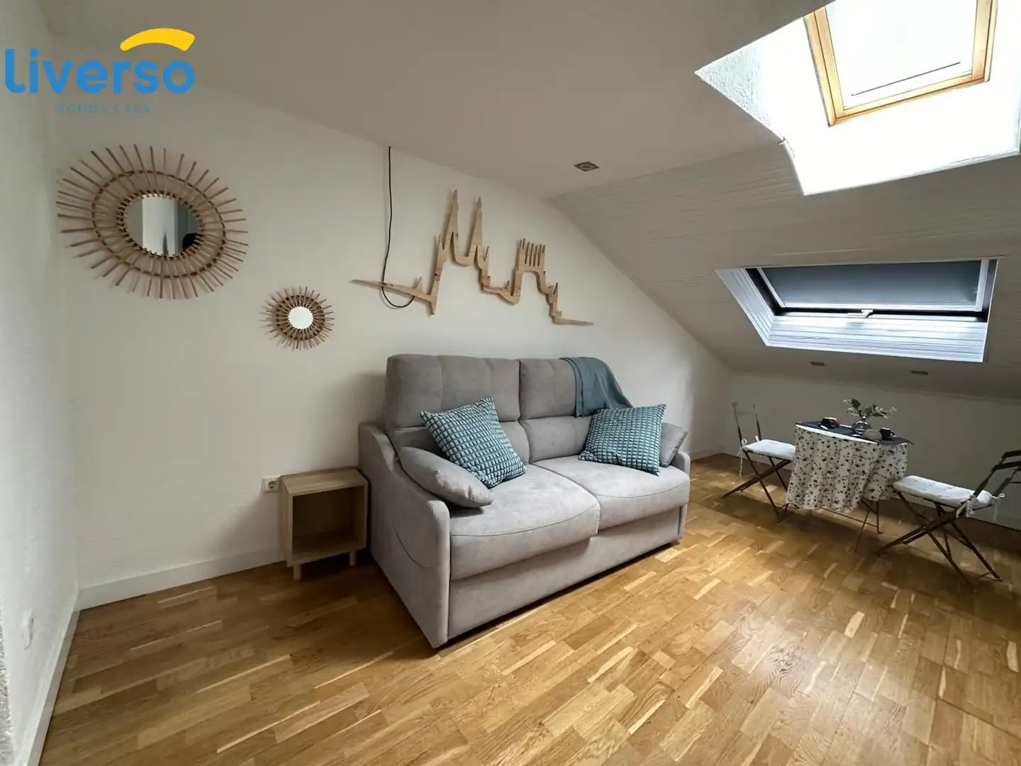 Attic for rent in Casco Antiguo