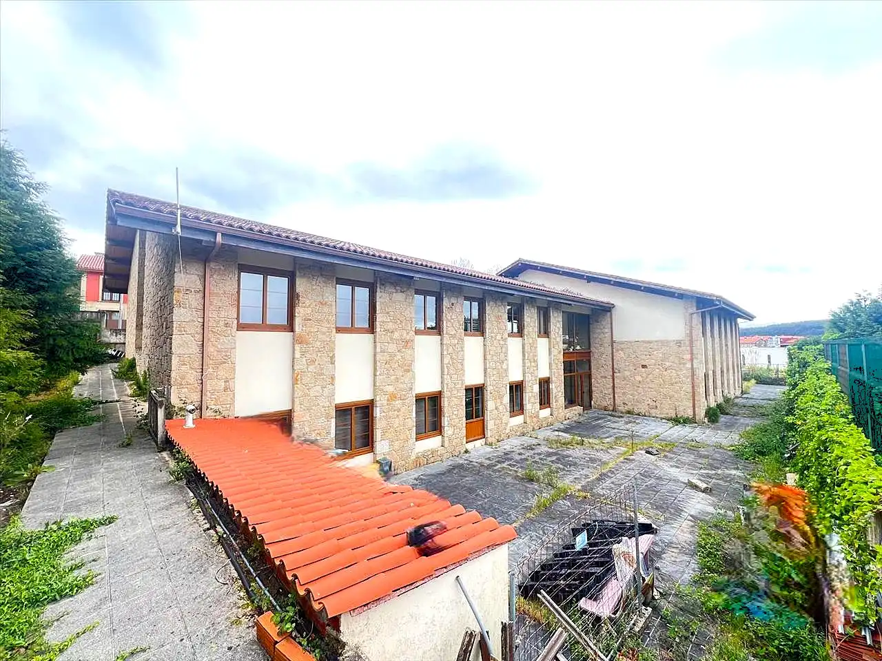 Vista exterior de Casa adosada en venta en Arteixo con Jardín privado y Parquet