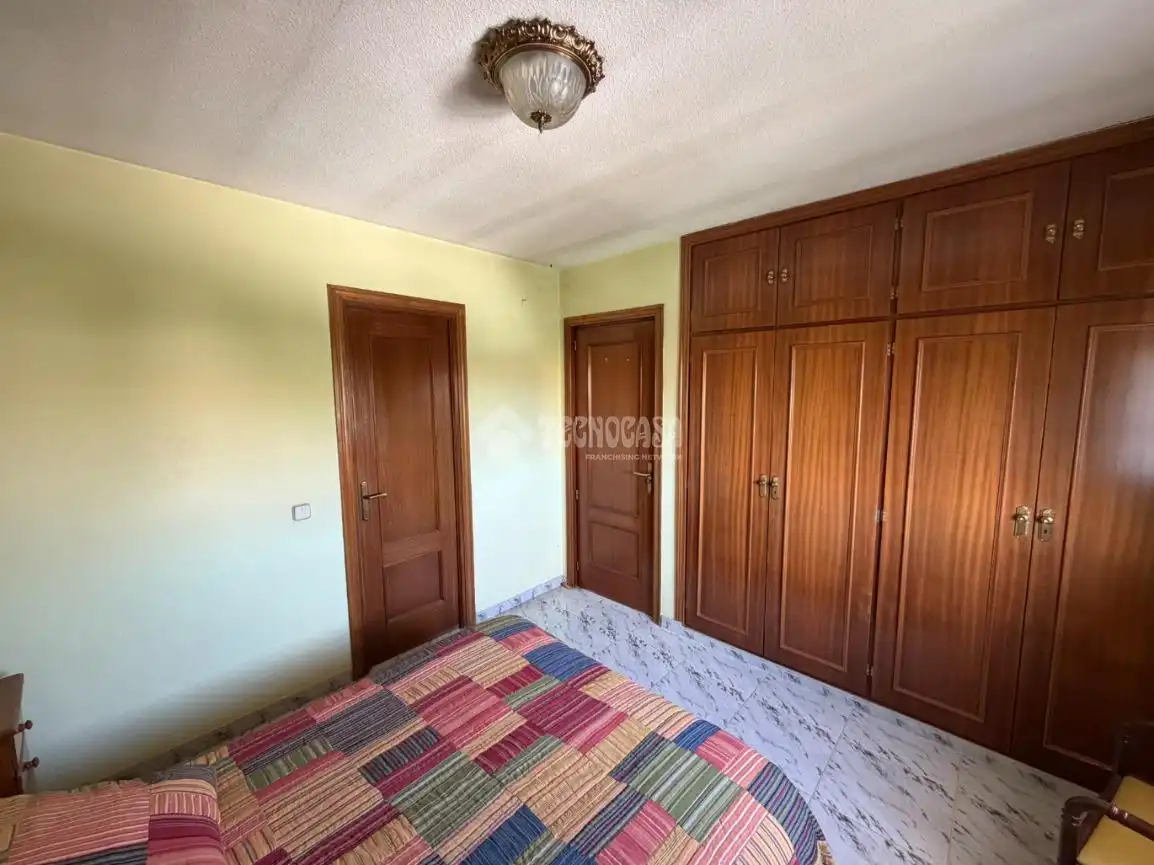 Dormitori de Casa o xalet en venda en Valdetorres de Jarama amb Calefacció