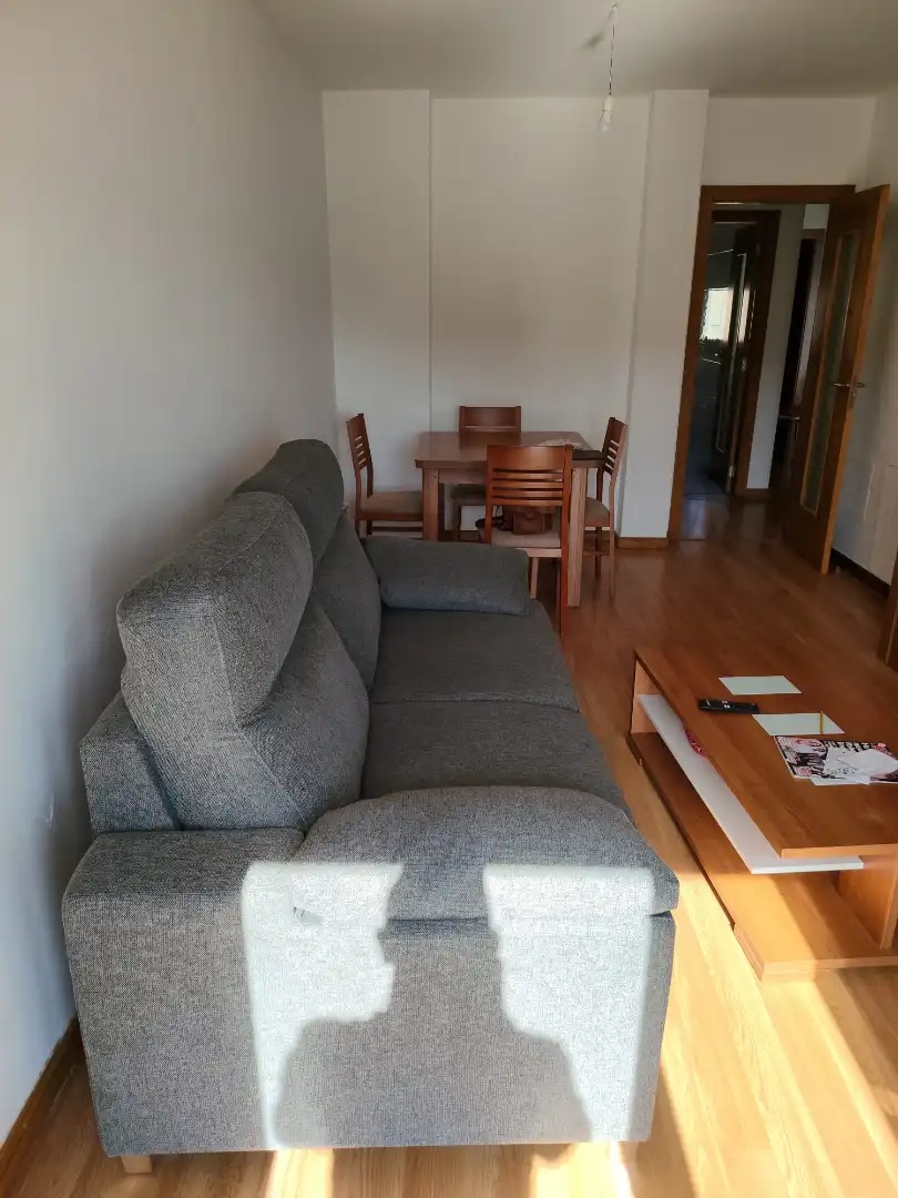 Wohnzimmer von Wohnung zur Miete in Ribeira mit Heizung, Privatgarten und Parkett