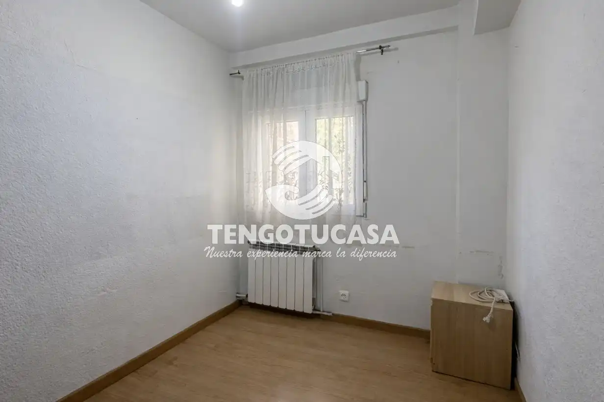 Piso en venta en Calle San Herculano, Canillejas