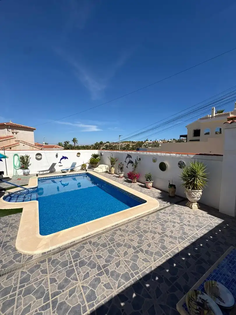 Piscina de Casa o xalet en venda en Rojales amb Aire condicionat, Calefacció i Jardí privat
