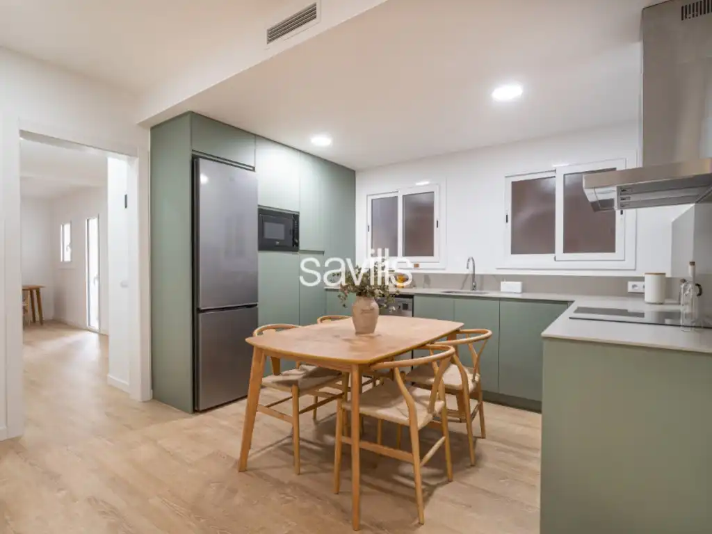 Kitchen of Apartments for sale in Barcelona