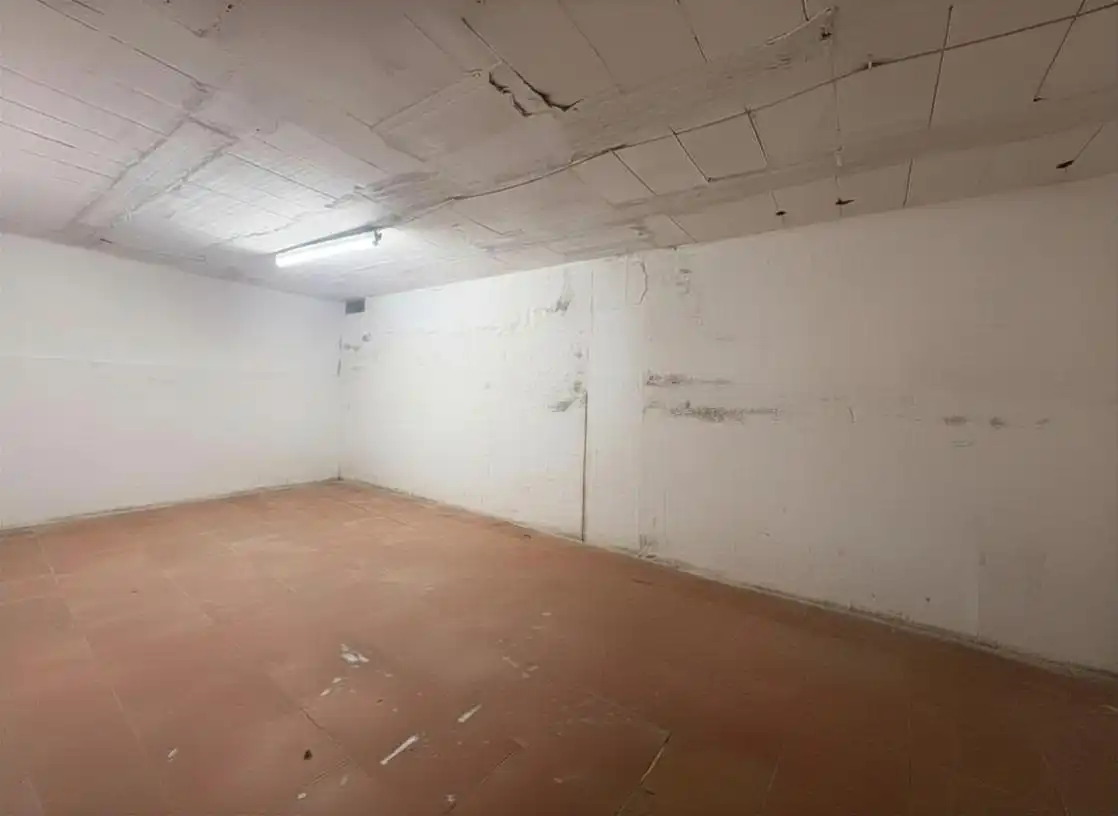 Wohnung zum Verkauf in Tarifa mit Abstellraum und Alarm
