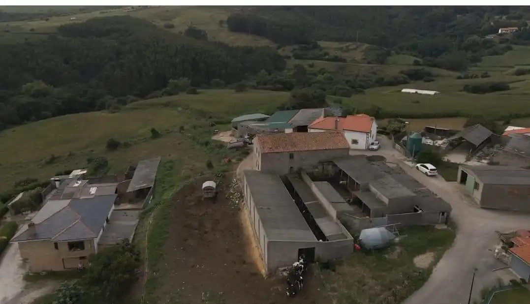 Vista exterior de Casa o chalet en venta en Santillana del Mar con Jardín privado
