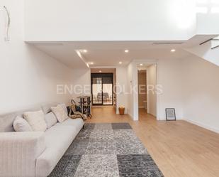 Living room of Duplex for sale in  Barcelona Capital  with Air Conditioner, Terrace and Swimming Pool