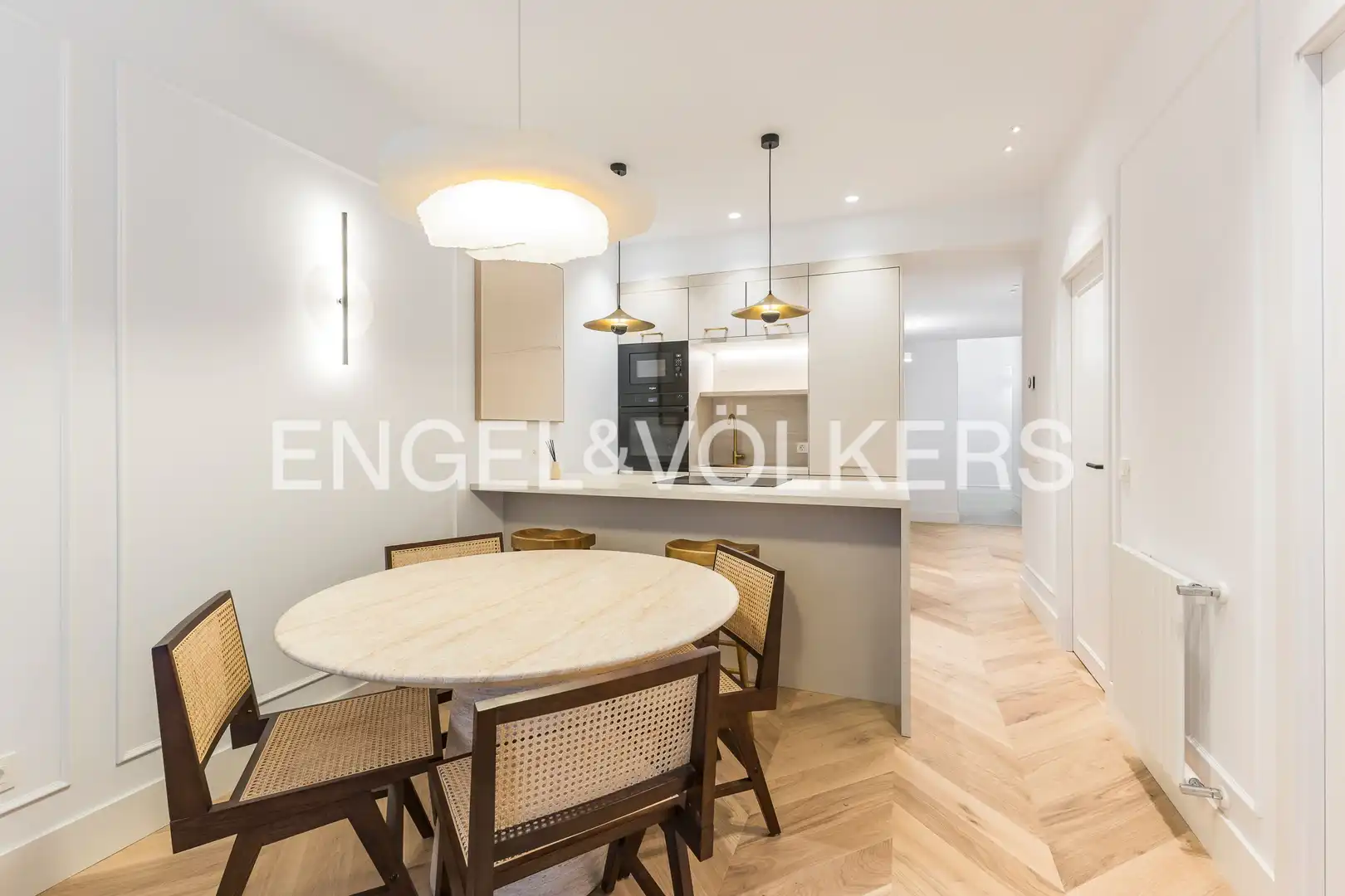 Dining room of Flat for rent in Chamberí