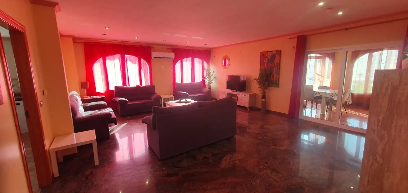 Chalet con terraza en venta en Marisol Park - Ortembach - Los Almendros, imagen 9