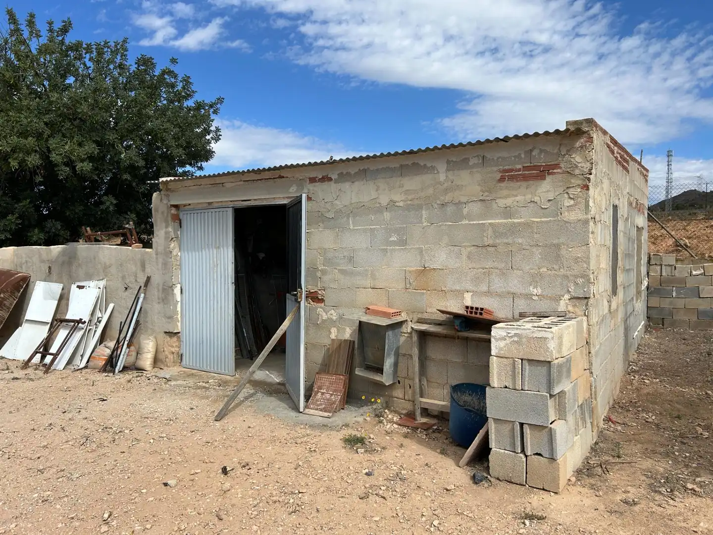 Vista exterior de Casa o xalet en venda en Novelda amb Aire condicionat, Calefacció i Jardí privat