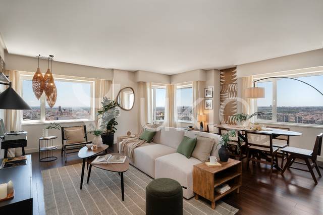 Apartamento en Alquiler en Plaza de España en Argüelles