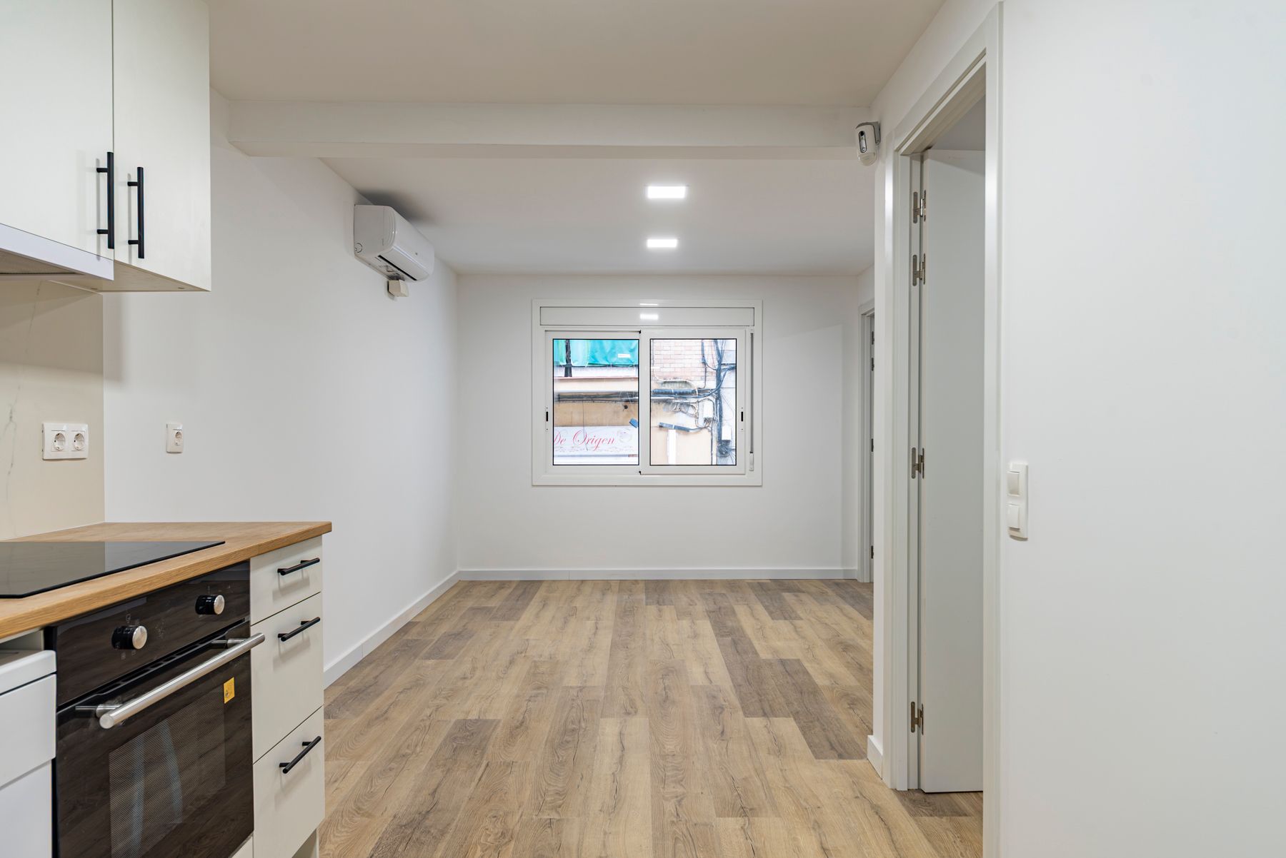 Pis en venda en L'Hospitalet de Llobregat amb Aire condicionat, Calefacció i Parquet