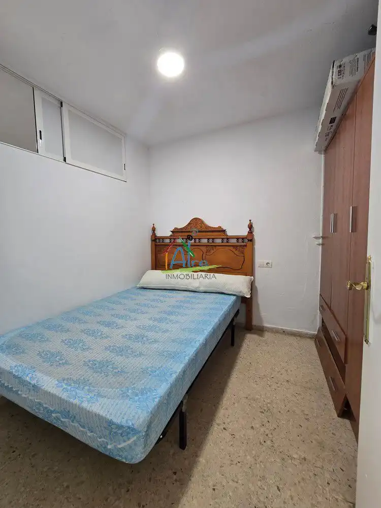 Dormitori de Apartament en venda en Almonte amb Moblat i Piscina comunitària