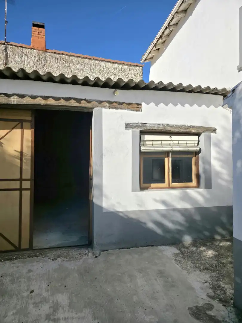 Vista exterior de Casa o xalet en venda en Herrera de Pisuerga amb Calefacció, Parquet i Traster