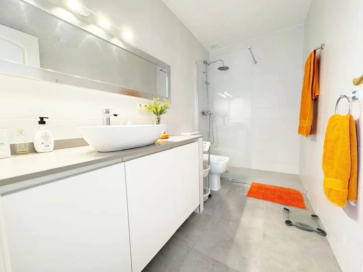 Baño de Casa adosada en venta en Dénia con Aire acondicionado, Calefacción y Jardín privado