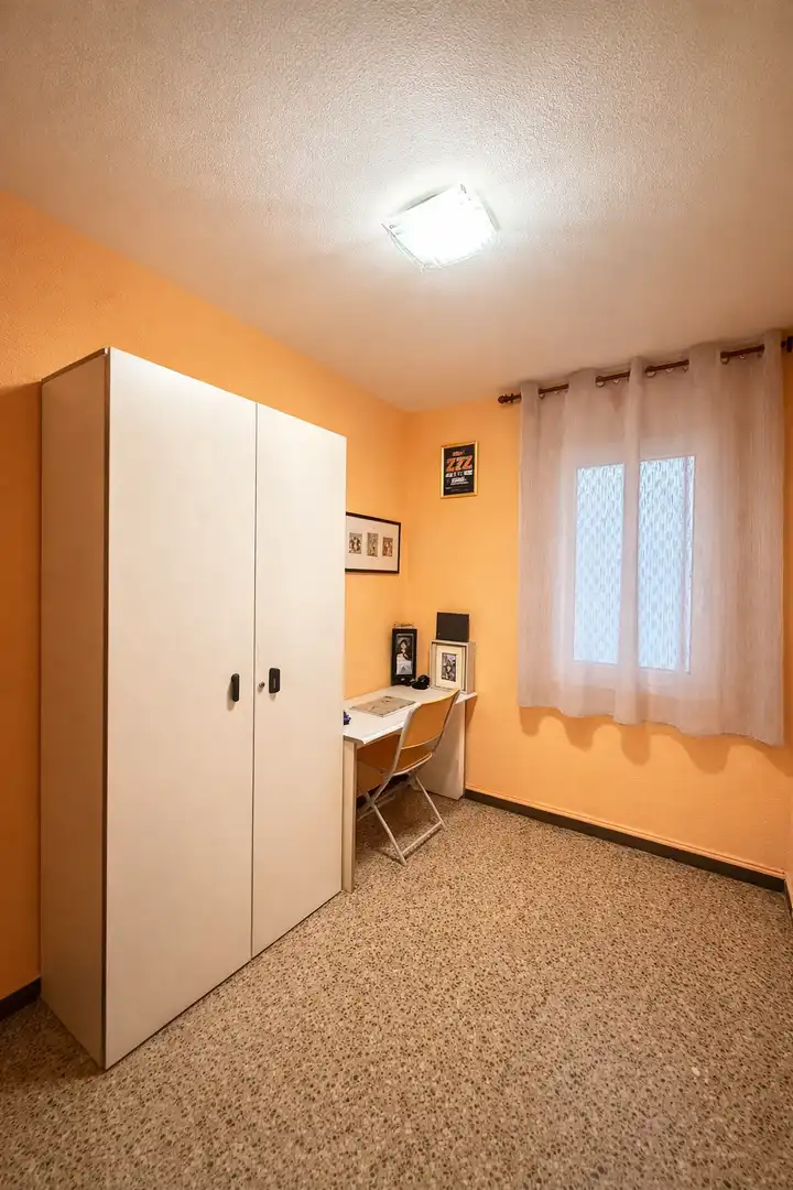 Bedroom of Flat for sale in Mollet del Vallès  with Heating, Furnished and Oven