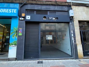 Local comercial en venda a Calle Alcalde Miguel Castaño 11 24005 Leon