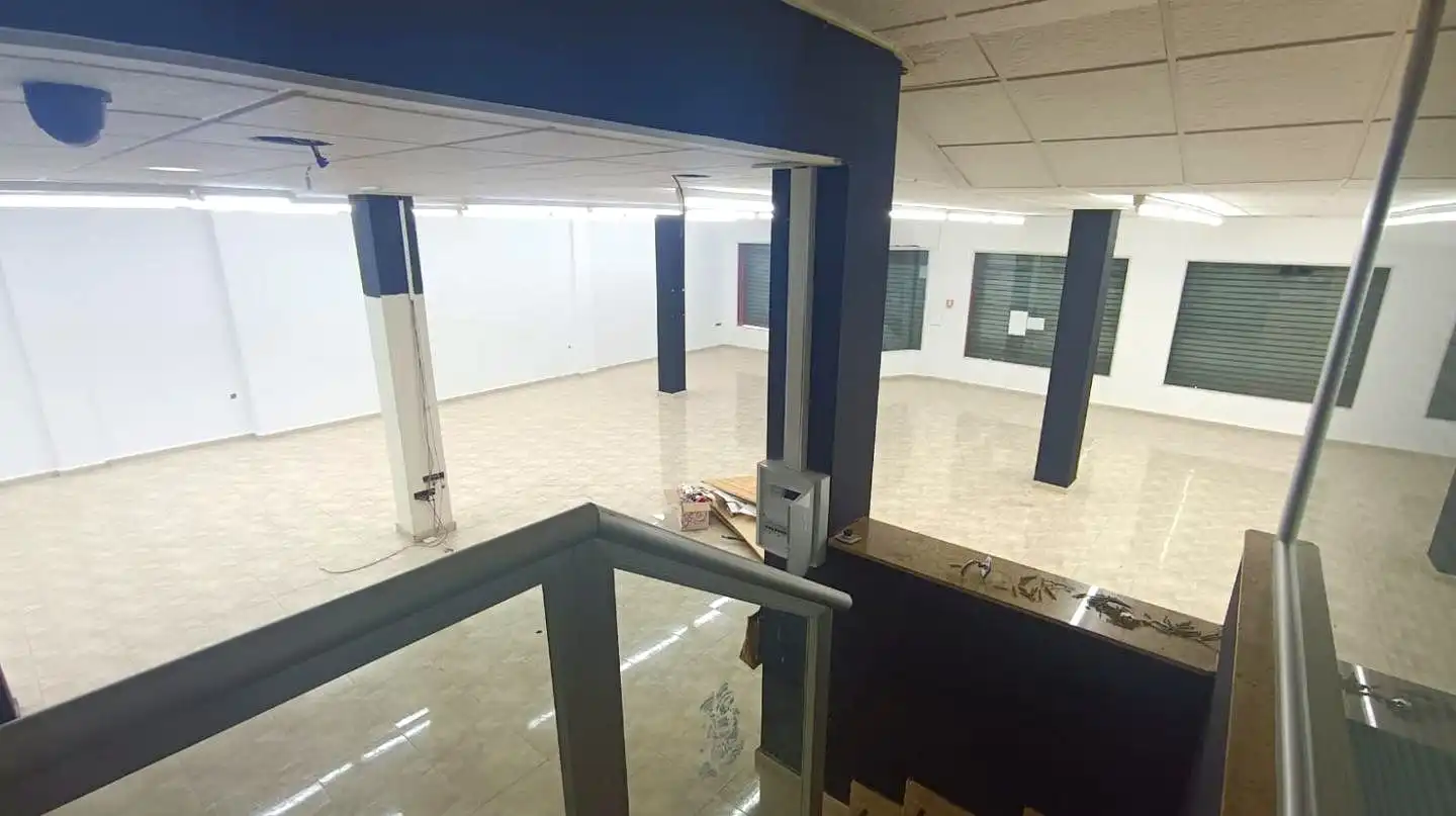 Business premises for sale in Doctor Artero Guirao, imagen 18
