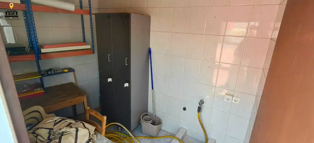 Bany de Casa o xalet en venda en Bollullos Par del Condado amb Aire condicionat, Moblat i Rentadora