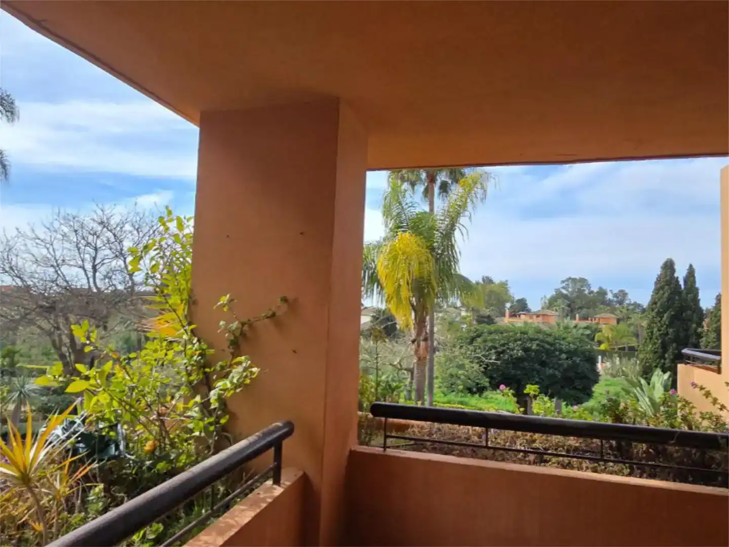 Terrassa de Apartament en venda en Marbella amb Aire condicionat i Piscina